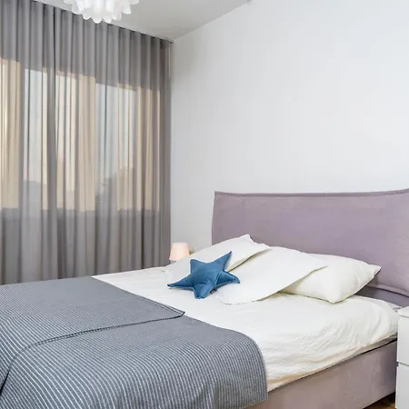 Lejlighed Guesthost - Cozy & Bright - With Balcony *